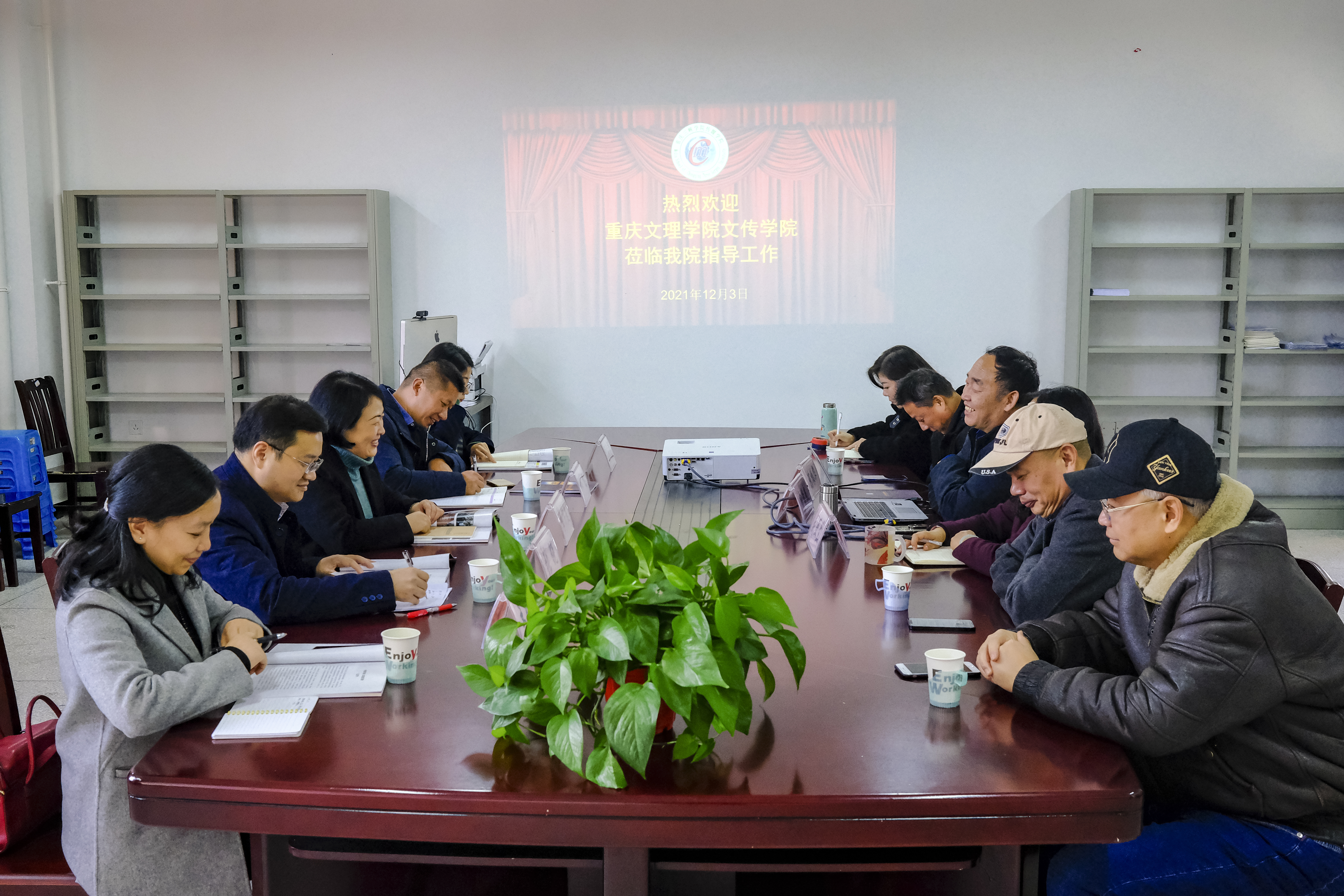 1638924589128075493.jpg 传媒学院图片.jpg
