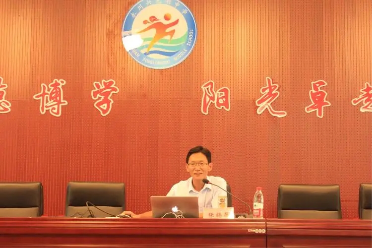 张锡昌.jpg