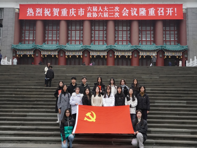 合影.jpg