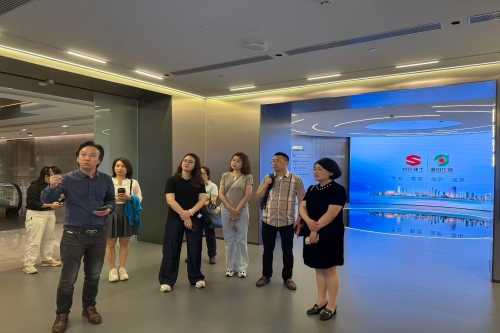 学院赴深圳广田集团开展考察调研